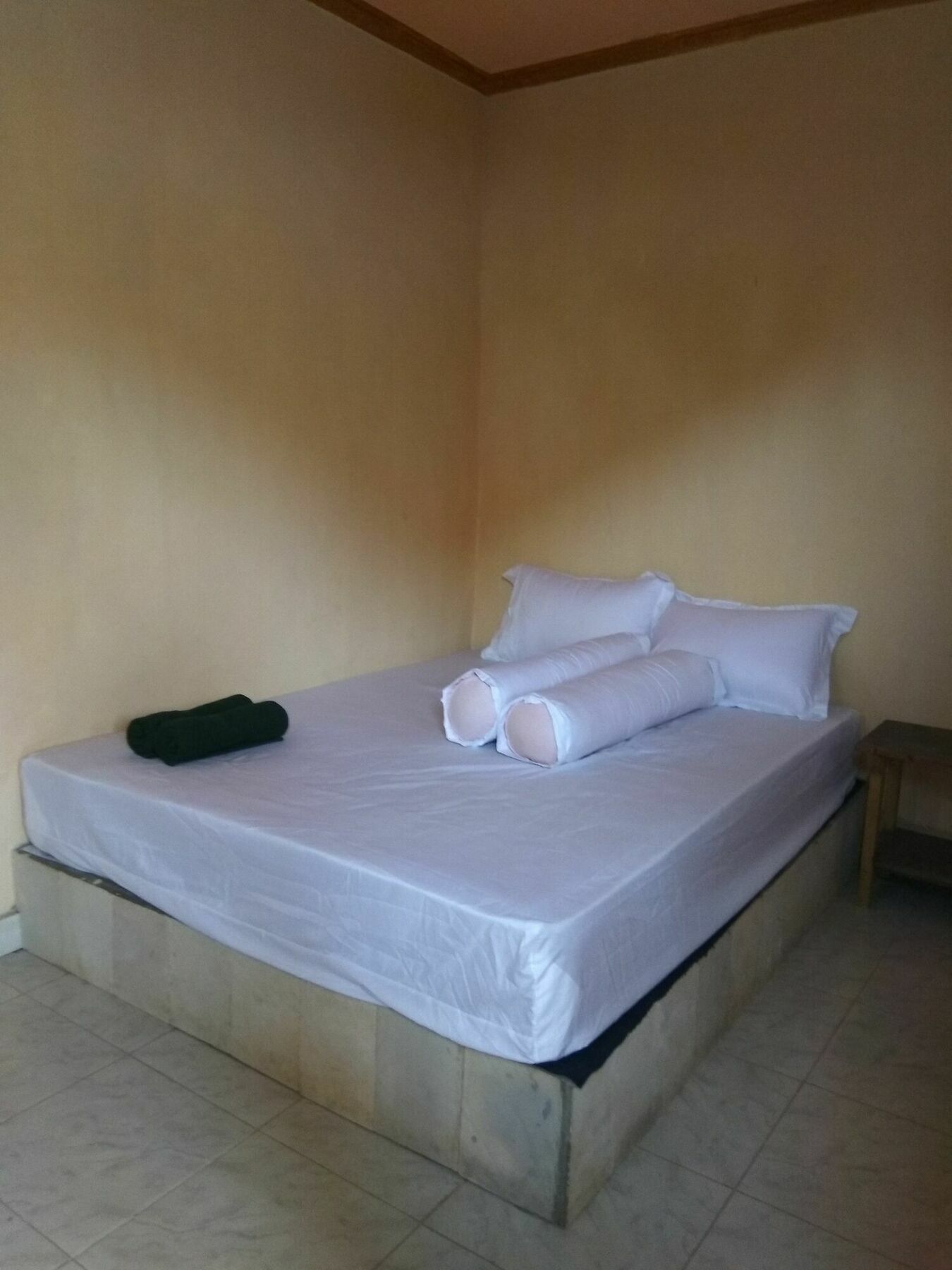 Telage Indah Homestay Kuta  エクステリア 写真